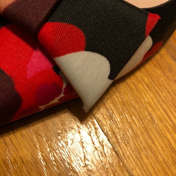 Kate spade shoes wore once - Picture 6 of 8